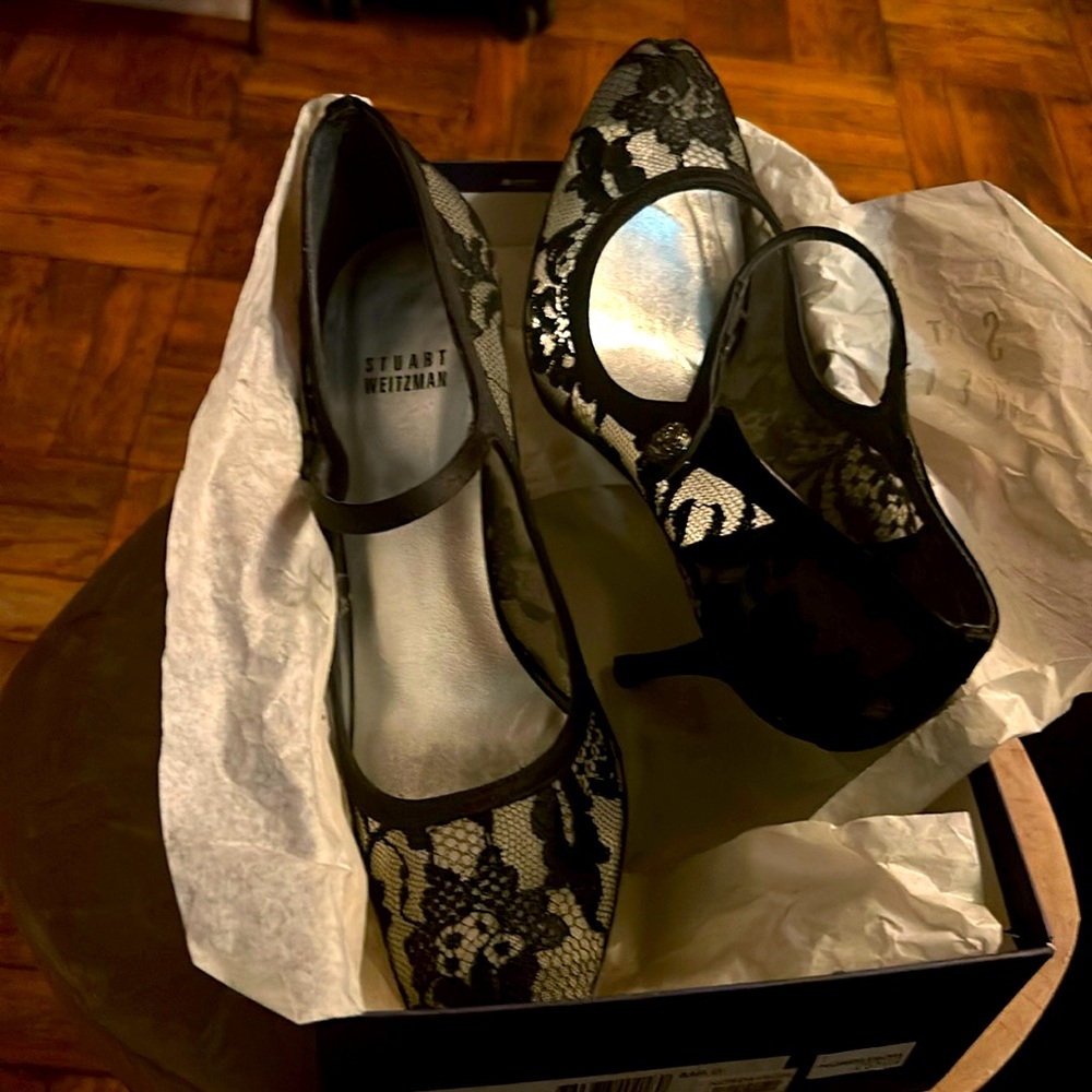 Stuart Weitzman lace stilettos high heels